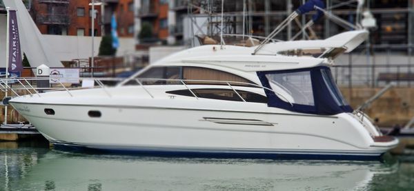 Princess-yachts 42-FLYBRIDGE image