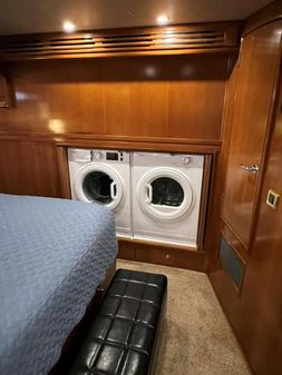 Carver 530 Voyager Pilothouse image