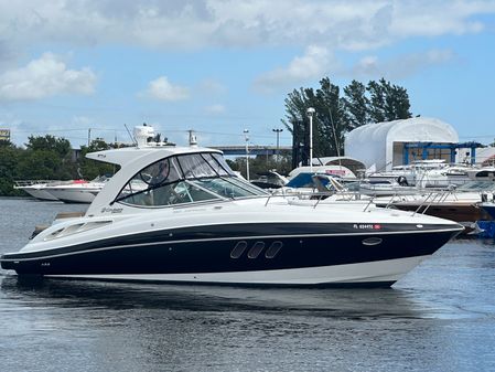 Cruisers Yachts 350 Express image