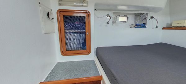 Admiral 38 image