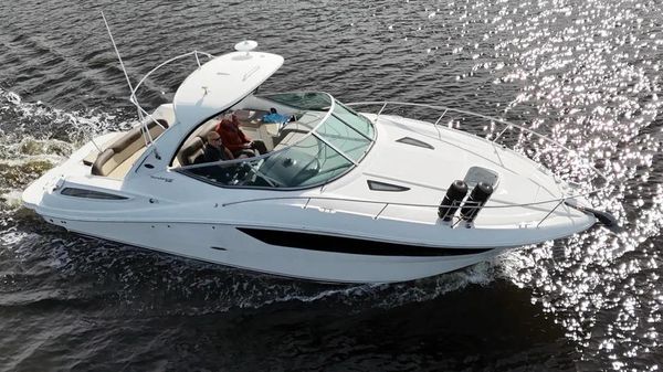 Sea Ray 330 Sundancer 