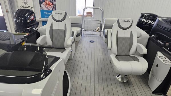 Bentley-pontoons ELITE-253-ADMIRAL image