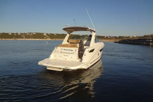 Sea Ray Sundancer 350 image