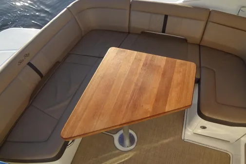 Sea Ray Sundancer 350 image