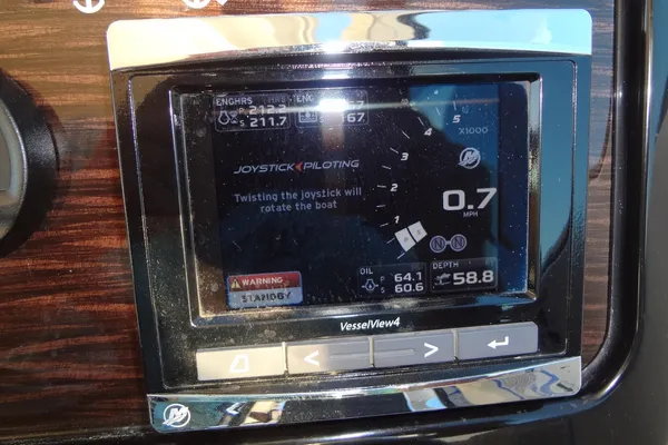 Sea-ray SUNDANCER-350 image