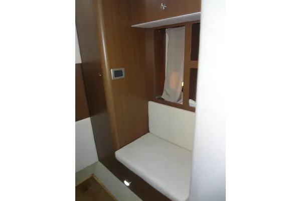 Sea-ray SUNDANCER-350 image