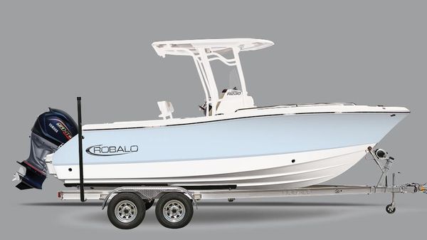 Robalo R230 Center Console 