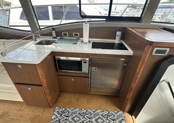 Sea Ray Sundancer 400 image