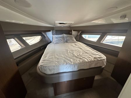 Sea Ray Sundancer 400 image