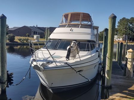 Carver 366 Motor Yacht image