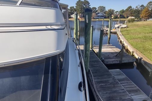 Carver 366 Motor Yacht image