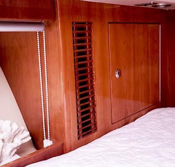 Riviera 4700-SPORT-YACHT image