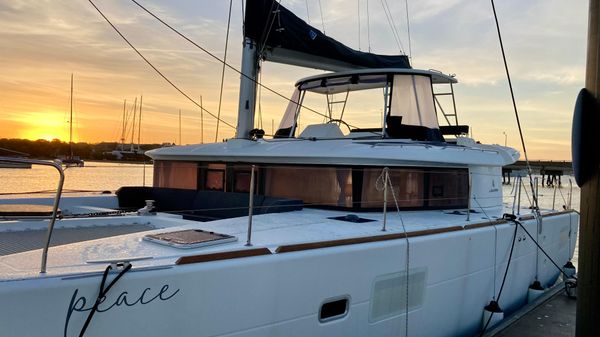Lagoon 450 F