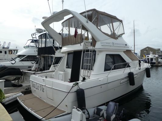 Bayliner 3788 Command Bridge Motoryacht - main image