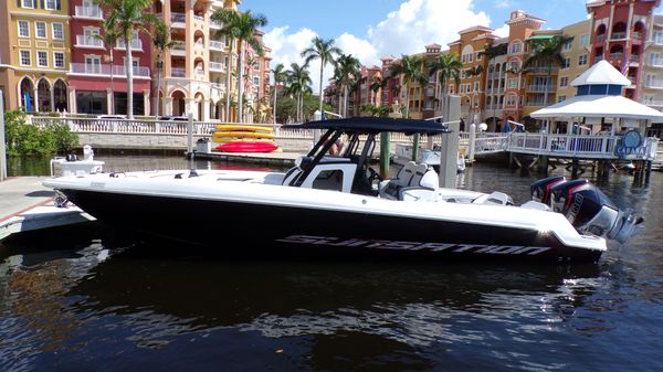Sunsation Powerboats 32 CCX