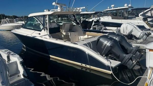 Pursuit DC 325 Dual Console