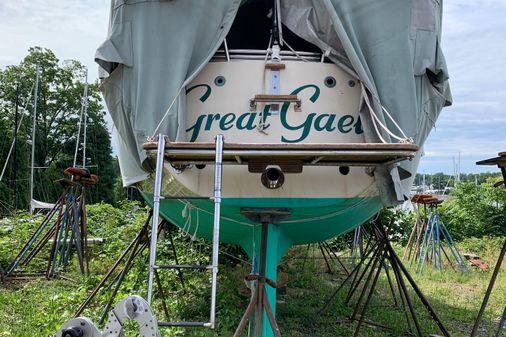 Custom Beneteau Hinckley image