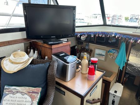 Mainship 36-DOUBLE-CABIN image