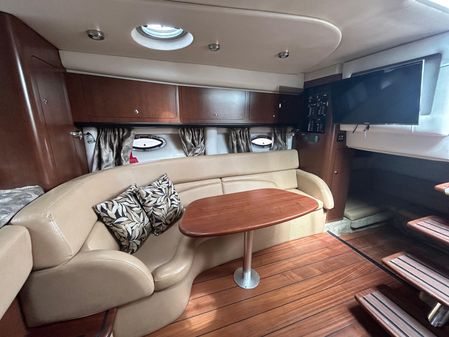 Crownline 350 SY image