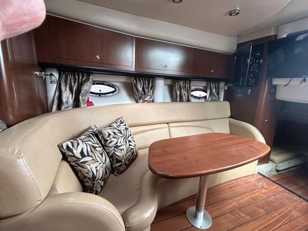 Crownline 350 SY image