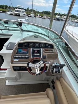 Crownline 350 SY image