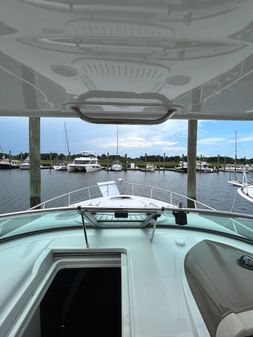 Crownline 350 SY image