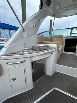 Crownline 350 SY image