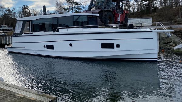 Seafaring 44