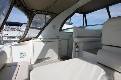 Cruisers-yachts 370-EXPRESS image