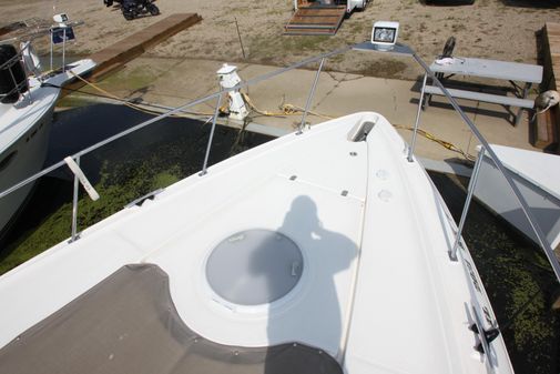 Cruisers-yachts 370-EXPRESS image