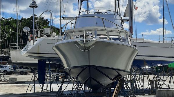 Bertram Sport Fisherman 25