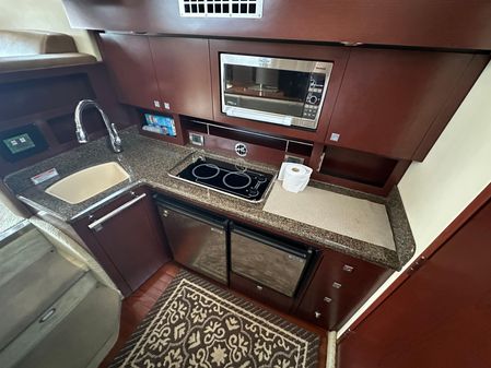 Sea Ray 36 Sedan Bridge image