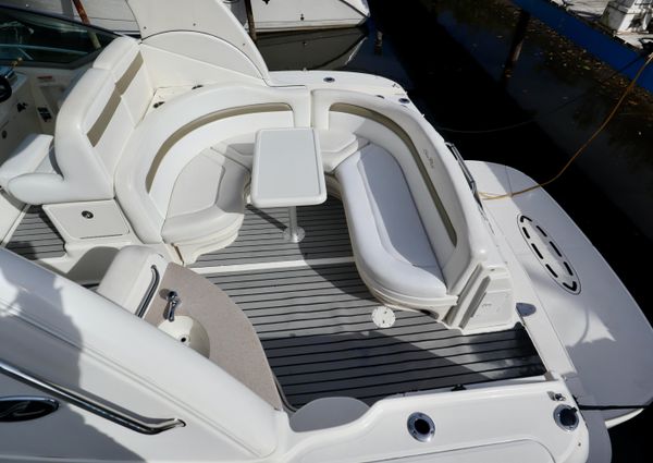 Sea Ray 320 Sundancer image