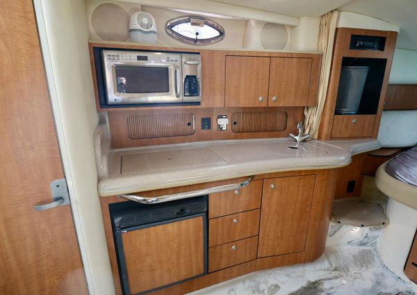 Sea Ray 320 Sundancer image