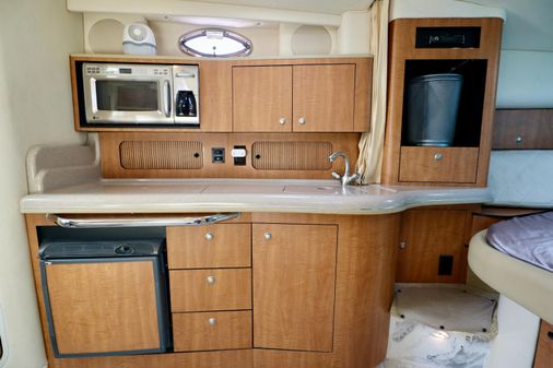 Sea Ray 320 Sundancer image