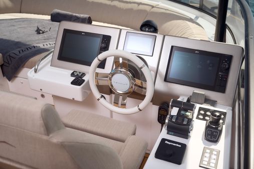 Azimut Magellano 66 image