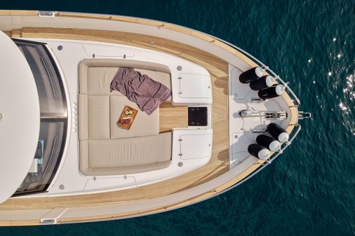 Azimut Magellano 66 image