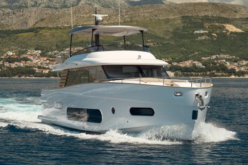 Azimut Magellano 66 image