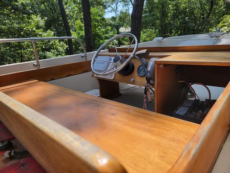 Boston-whaler 17-MONTAUK-2015-E-TEC-90-TEAK image