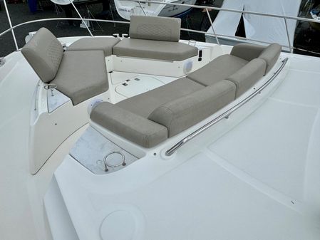 Sea Ray L550 image