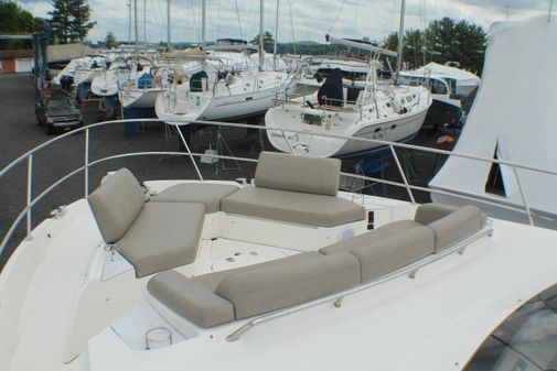 Sea Ray L550 image