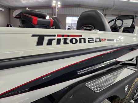 Triton 20XP-PATRIOT image