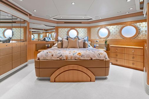 Delta 124 Motoryacht image