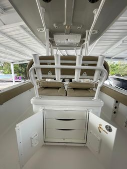 Sportsman HERITAGE-251-CENTER-CONSOLE image