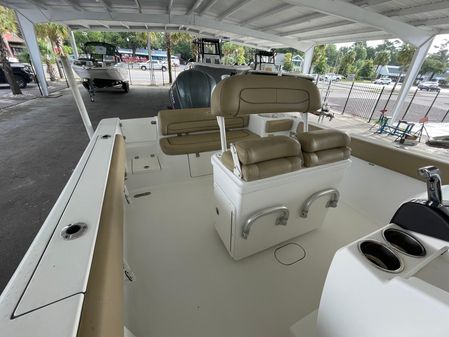 Sportsman HERITAGE-251-CENTER-CONSOLE image