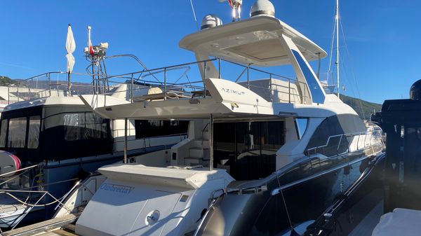 Azimut 66