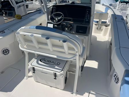 Robalo R250-CENTER-CONSOLE image