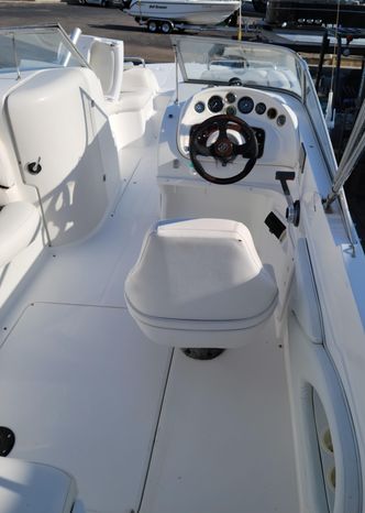 2003 Sylvan 2290 Space Ship OB Naples, Florida - Wolcott Marine