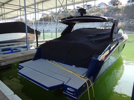 Cruisers Yachts 38 GLS I/O image