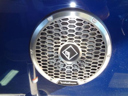 Cruisers Yachts 38 GLS I/O image